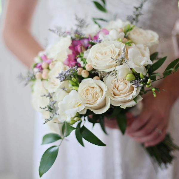 Beautiful wedding bridal flowers